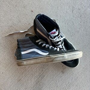 ⭐️ Vans Shoe ‘High Top Sk8’ (Men’s) - Size 13M 🚚 Ships Asap!